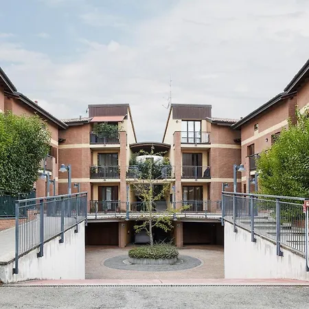 Sofia, Golf Club Formigine Apartment
